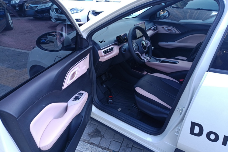 比亚迪 海鸥 2023款 活力版中控内饰7003