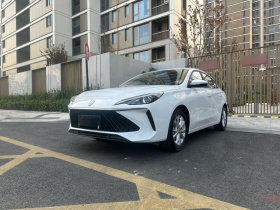 荣威i5 2023款 1.5L 手动舒享版