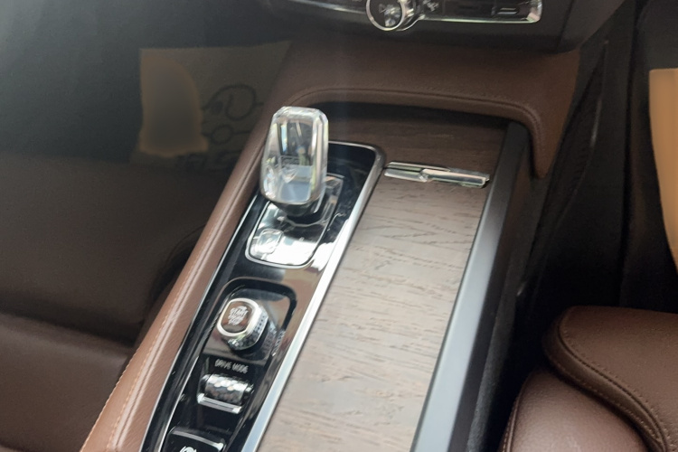 沃尔沃S90 2021款 B5 智远豪华版局部细节18