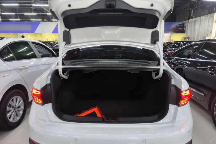 大众 速腾 2025款 改款 300TSI DSG超越版局部细节23