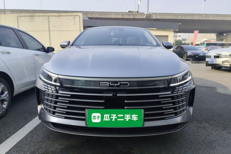 比亚迪 驱逐舰05 2023款 冠军版 DM-i 120KM 旗舰型车身外观2