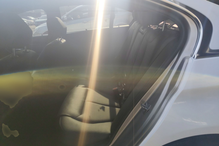 宝马3系 2017款 320Li 时尚型中控内饰21