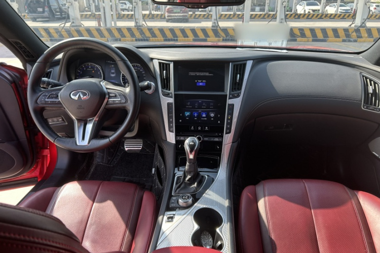 英菲尼迪Q60 2019款 S 2.0T 豪华运动版中控内饰7001