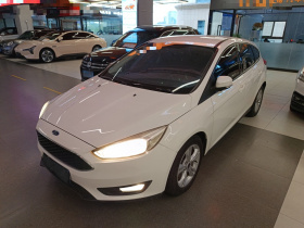 福特 福克斯 2017款 两厢 1.6L 自动舒适型智行版