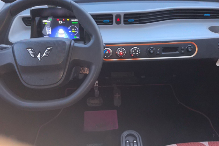 五菱汽车 宏光MINIEV 2020款 自在款 磷酸铁锂中控内饰12