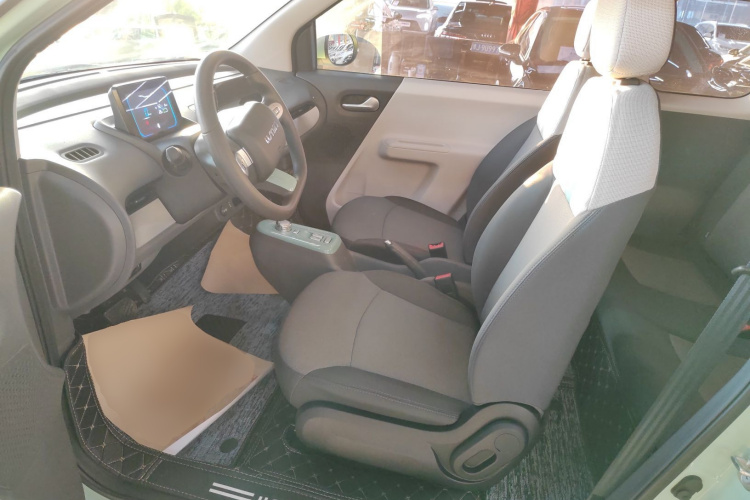 长安启源 长安Lumin 2023款 205km 香沁款中控内饰19