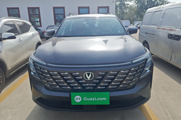 长安CS75 PLUS 2025款 第四代 1.5T 新蓝鲸 智慧尊享型车身外观6001