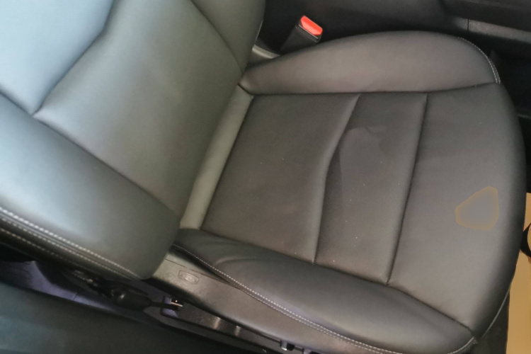 凯迪拉克XT6 2022款 2.0T 七座四驱豪华型局部细节41