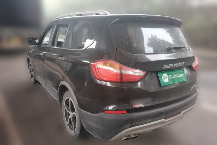 SWM斯威汽车 SWM斯威X7 2017款 1.5T 自动智享型 7座车身外观5