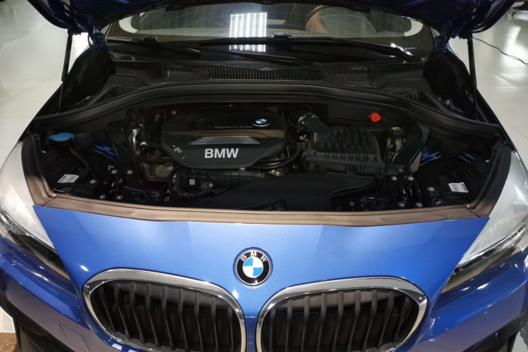 宝马2系旅行车 2018款 218i 时尚型局部细节24