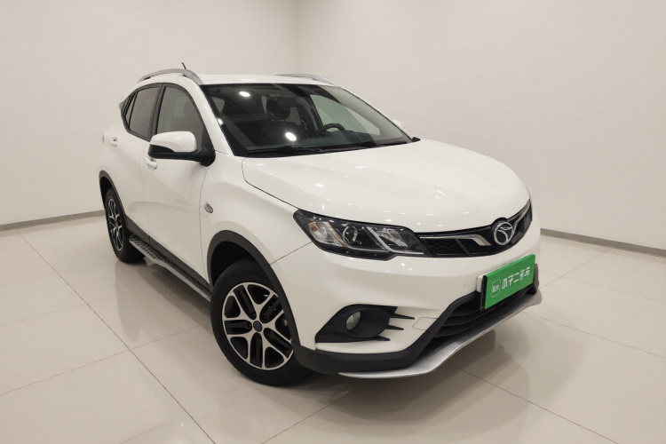 东南DX3 2016款 1.5L 手动豪华型车身外观3