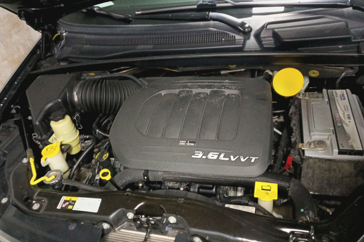 克莱斯勒 大捷龙(进口) 2014款 3.6L 舒适版机舱底盘24