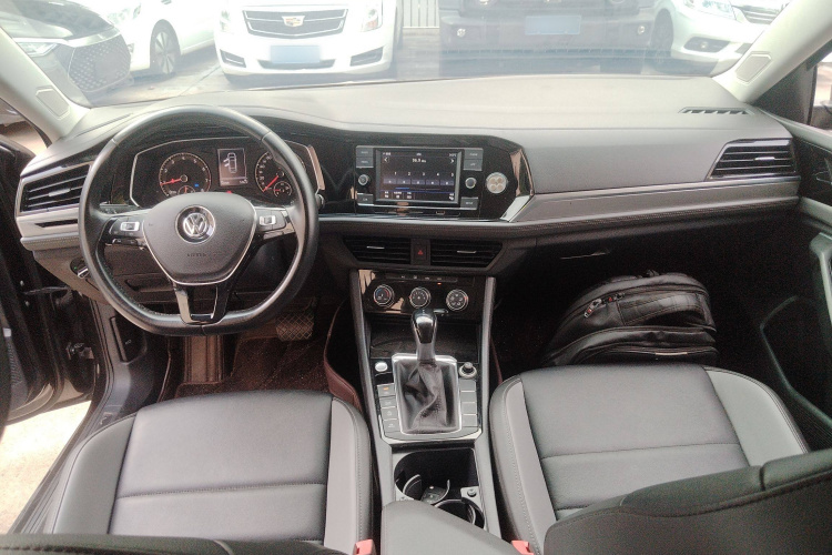 大众 速腾 2020款 200TSI DSG舒适型 国VI中控内饰12