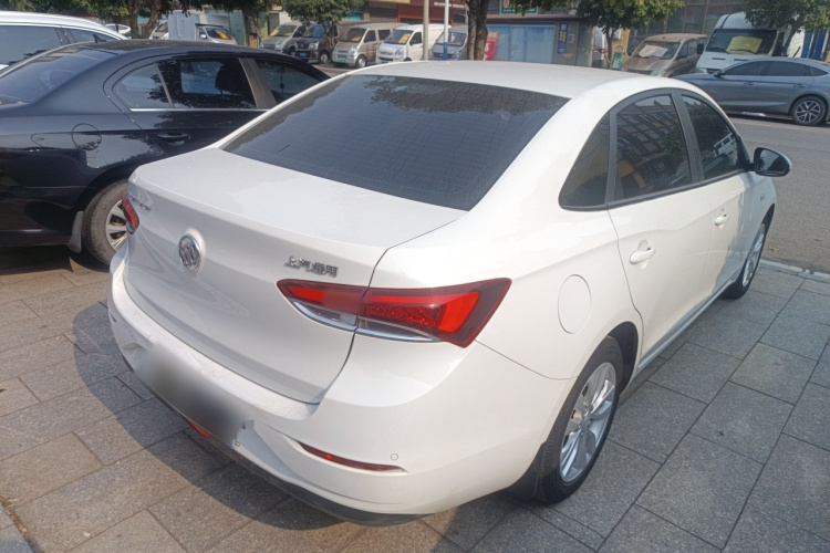 别克 英朗 2021款 改款 典范 1.5L 自动精英型车身外观7