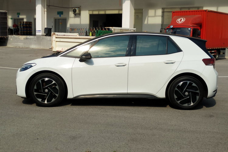 大众ID.3 2024款 出众版车身外观6008