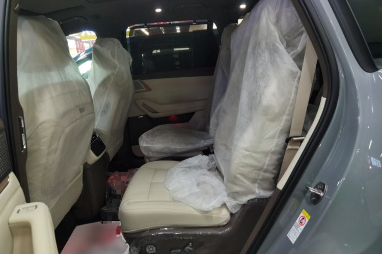 腾势N8L 2025款 旗舰型中控内饰21