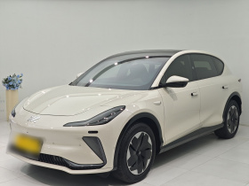 智己汽车 智己LS7 2023款 77kWh Urban Fit Pro后驱版