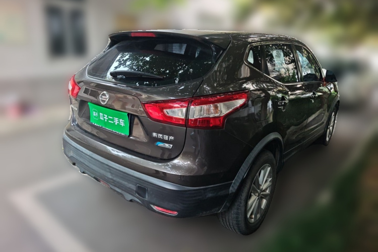 日产 逍客 2016款 2.0L CVT精英版车身外观6005