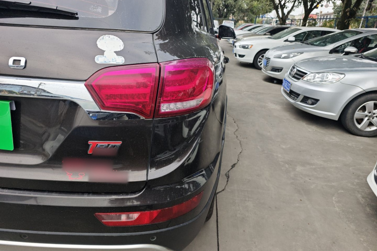 野马汽车 野马T80 2017款 1.5T 手动炫动版车身外观9