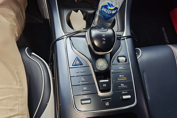 比亚迪 秦PLUS 2021款 EV 500KM 尊贵型局部细节18