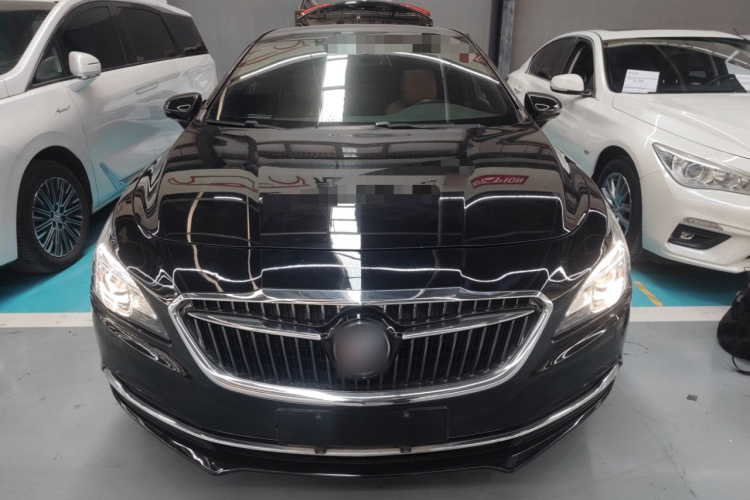 别克 君越 2016款 20T 精英型车身外观2