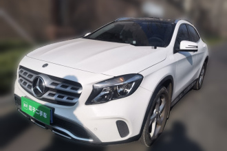 奔驰GLA 2019款 GLA 200 动感型