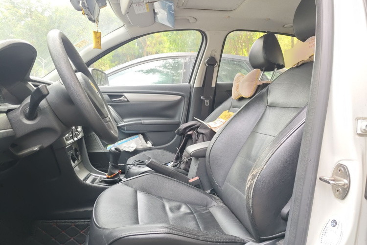 大众 朗逸 2013款 改款经典 1.6L 手动舒适版中控内饰19