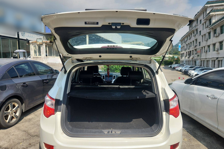 长安CS35 2014款 1.6L 手动豪华型 国IV局部细节23