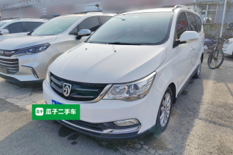 宝骏730 2016款 1.5L 手动舒适型 7座 国V