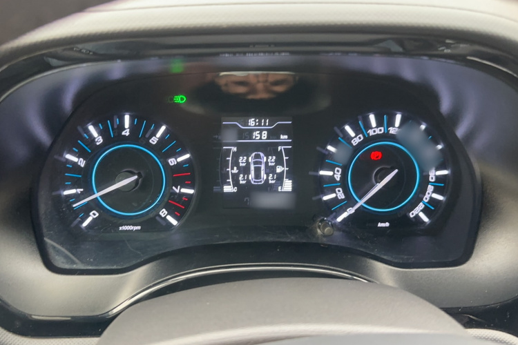 奇瑞 瑞虎3 2016款 1.6L 手动智尚版局部细节14