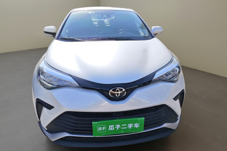 丰田 奕泽IZOA 2021款 2.0L 奕行版车身外观2