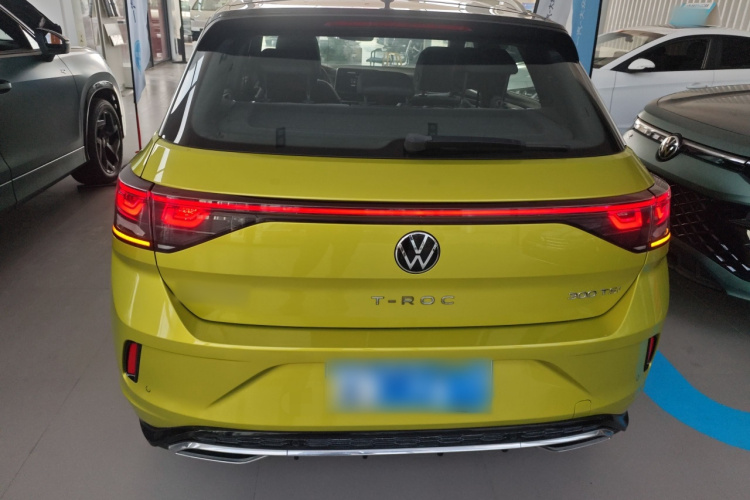 大众 T-ROC探歌 2023款 300TSI DSG两驱星光版车身外观6004