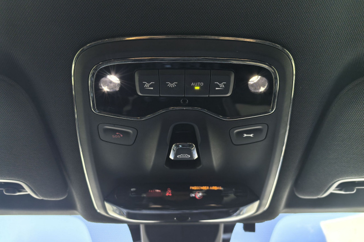 领克03 2018款 1.5TD DCT劲版 国V中控内饰7014