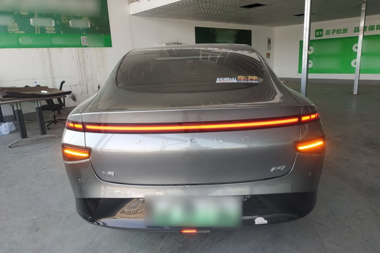 小鹏P7 2020款 670N车身外观6004