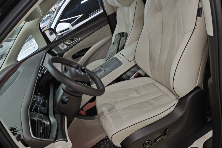 腾势D9 2024款 DM-i 980 四驱旗舰型局部细节19