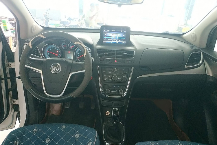 别克 昂科拉 2015款 1.4T 手动两驱都市进取型中控内饰7002