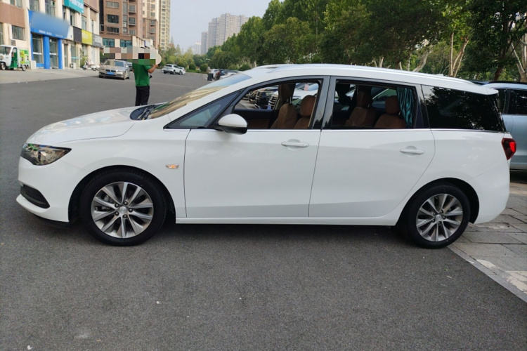 别克GL6 2021款 323T 轻混动互联豪华型车身外观6003