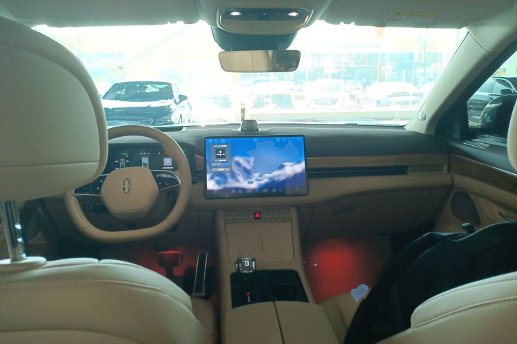 鸿蒙智行 问界M7 2024款 1.5T 智驾四驱Max版 5座中控内饰12