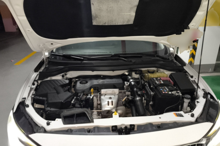 别克 英朗 2018款 18T 自动精英型局部细节24