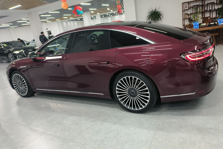 鸿蒙智行 享界S9 2024款 纯电 Ultra 四驱旗舰版车身外观4