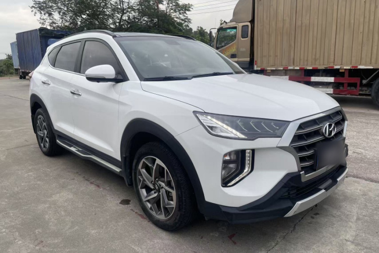 现代 途胜 2019款 280TGDi 双离合两驱时尚版 国VI车身外观6002