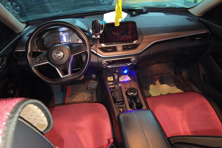 日产 天籁 2021款 2.0L XL 舒适版中控内饰12