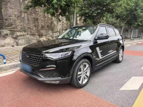 众泰T700 2017款 1.8T 双离合尊贵型