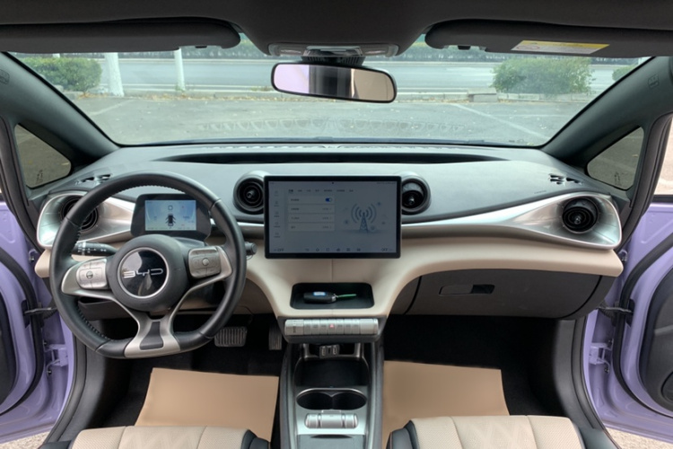 比亚迪 海豚 2023款 420km 时尚版中控内饰7006