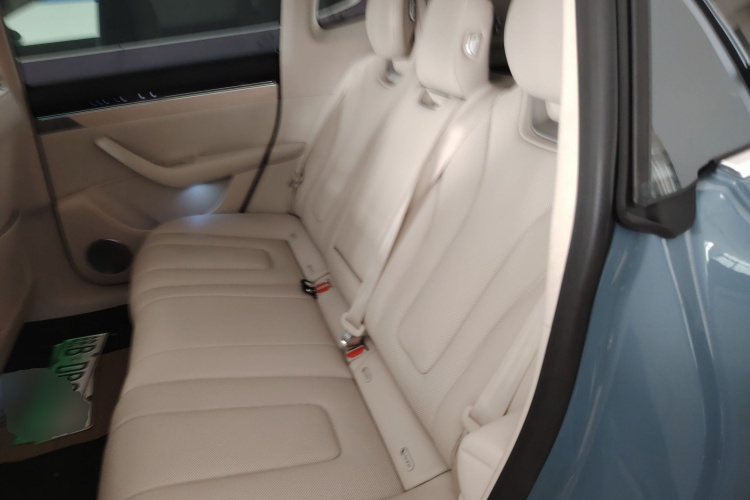 鸿蒙智行 智界R7 2024款 纯电 736km UItra中控内饰7004