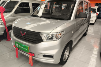 五菱汽车 五菱宏光V 2022款 1.5L劲取版液压助力LAR