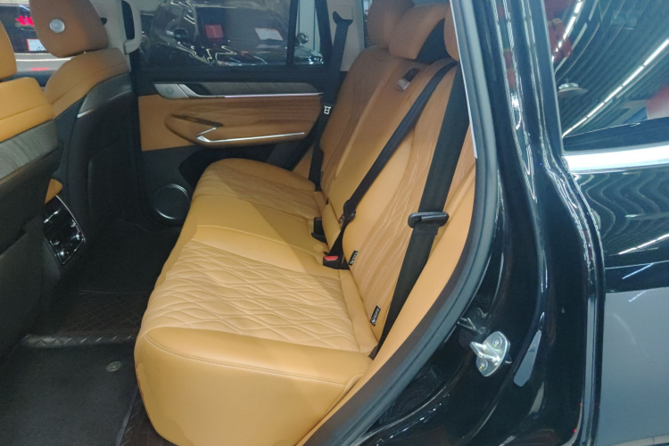 坦克500 2022款 3.0T 运动版 造境型 5座中控内饰21