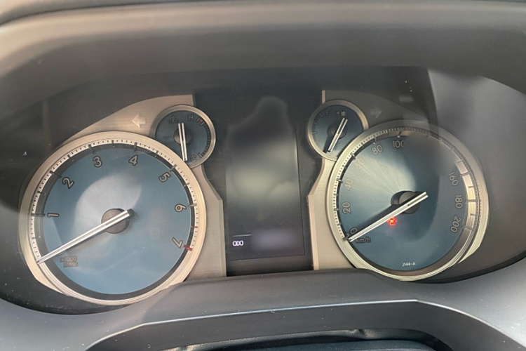 丰田 普拉多 2019款 3.5L 自动TX-L尊享版中控内饰7009