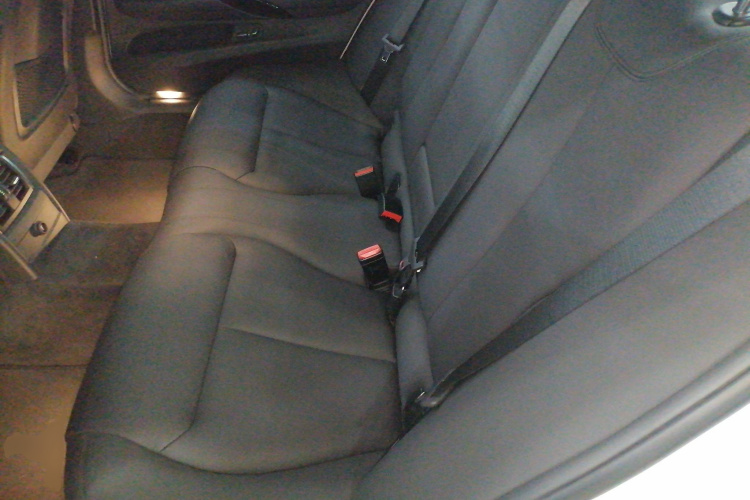 宝马3系 2017款 320Li M运动型中控内饰21