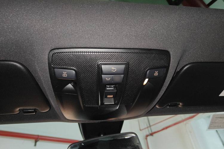 奔驰A级(进口) 2013款 A 180 时尚型局部细节22